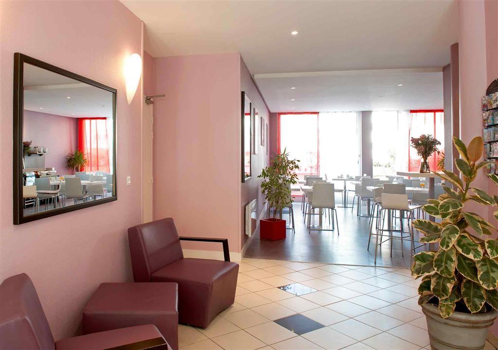 Aparthotel Adagio Access Bordeaux Rodesse Esterno foto