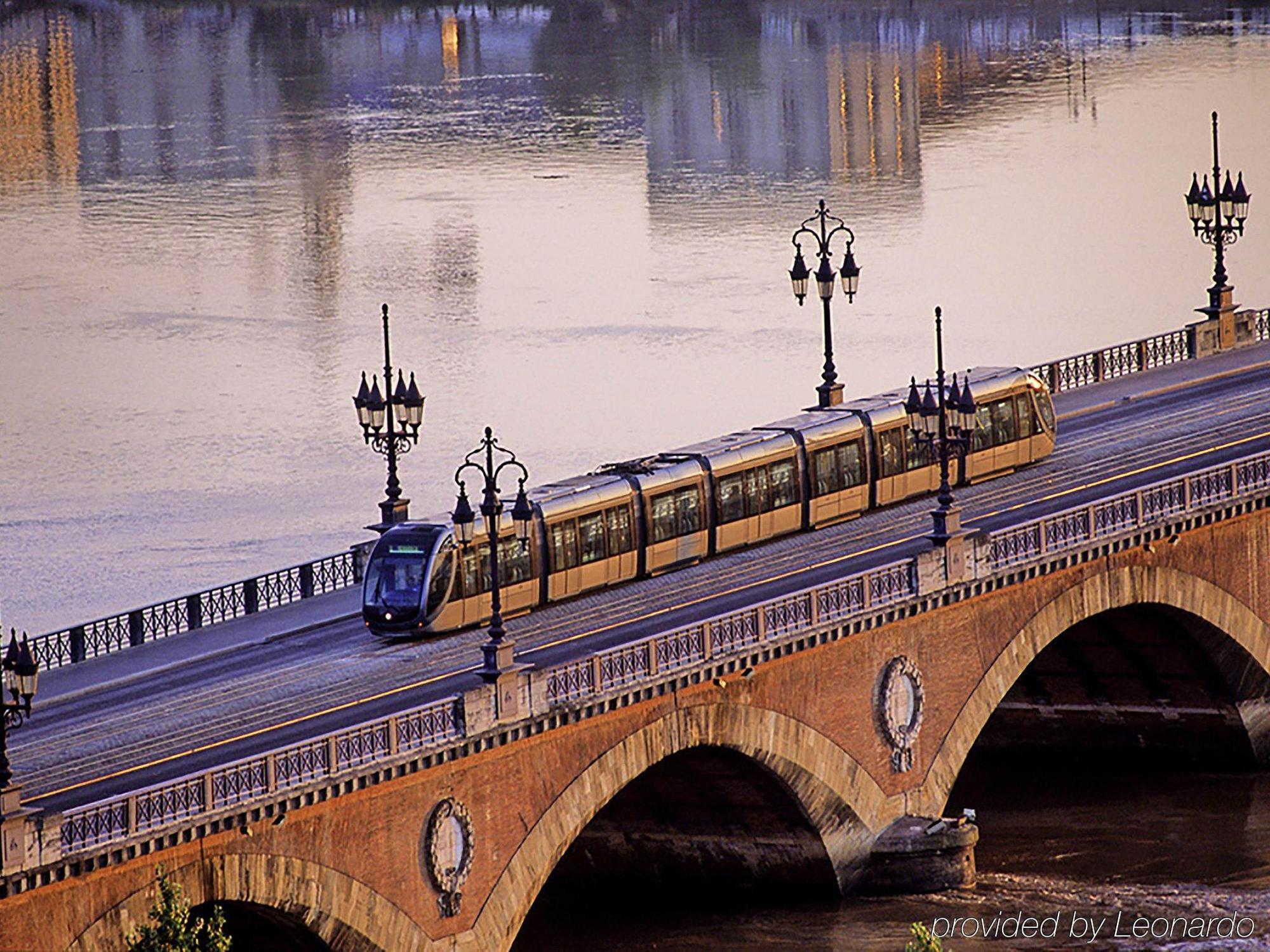 Aparthotel Adagio Access Bordeaux Rodesse Esterno foto